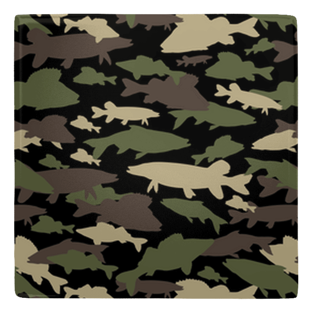 Fish shaped magnets in camo pattern perfect for fridge décor.