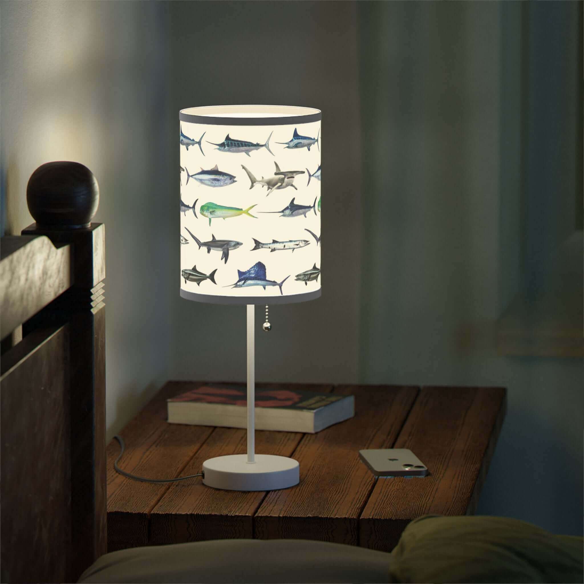 Fishes in the Sea Lamp on a Stand, store US|CA plug